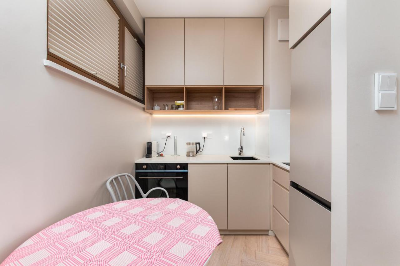 Apartament Solidarnosci By Your Freedom Varsovia Exterior foto